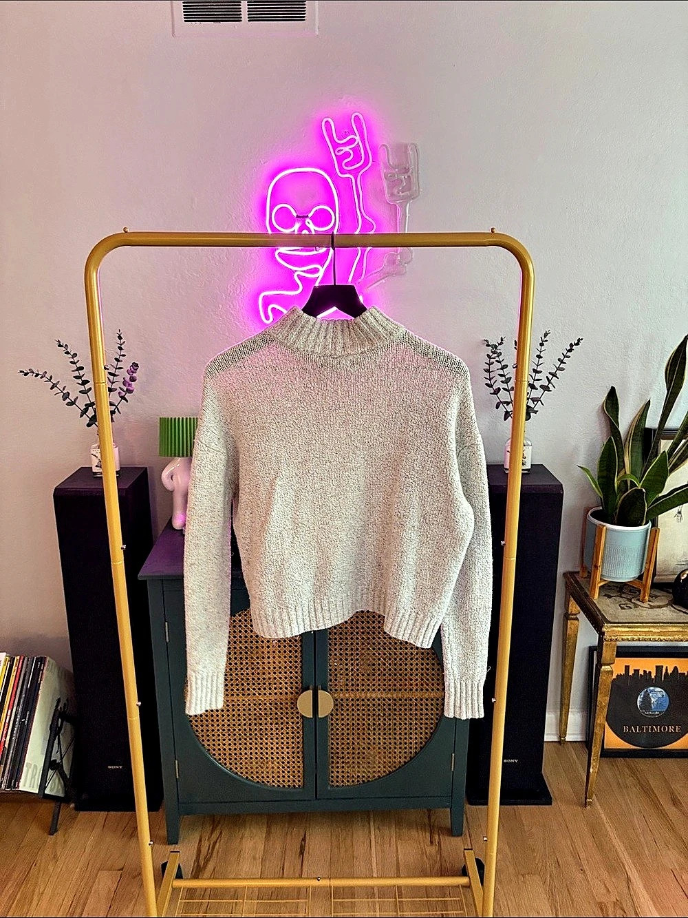 American Eagle Outfitters Women's Knit Sweater Off White Medium